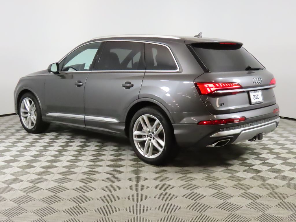 Thumbnail: 2025 Audi Q7 - 3