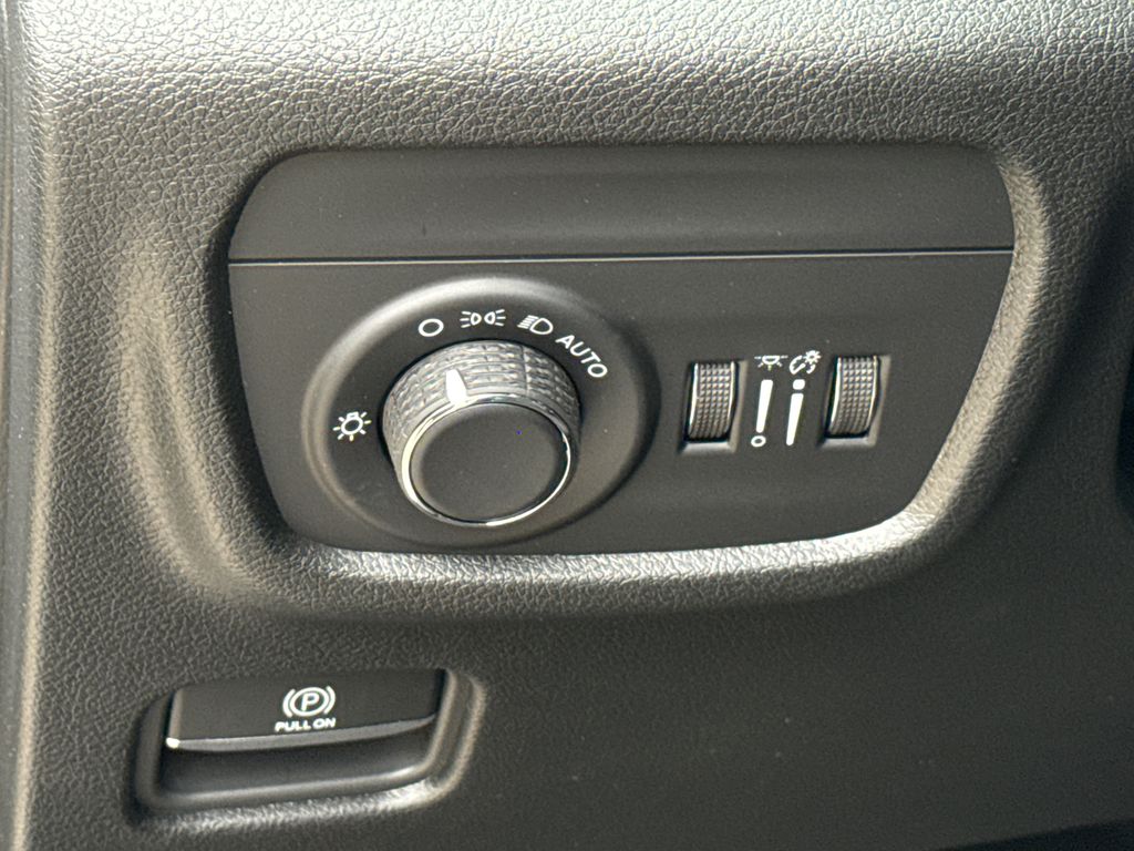 New 2026 Jeep Grand Cherokee SUV