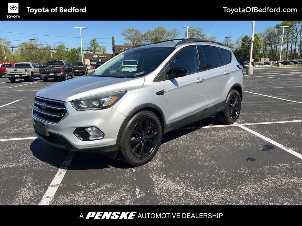 2017 Ford Escape SE -
                Bedford, OH