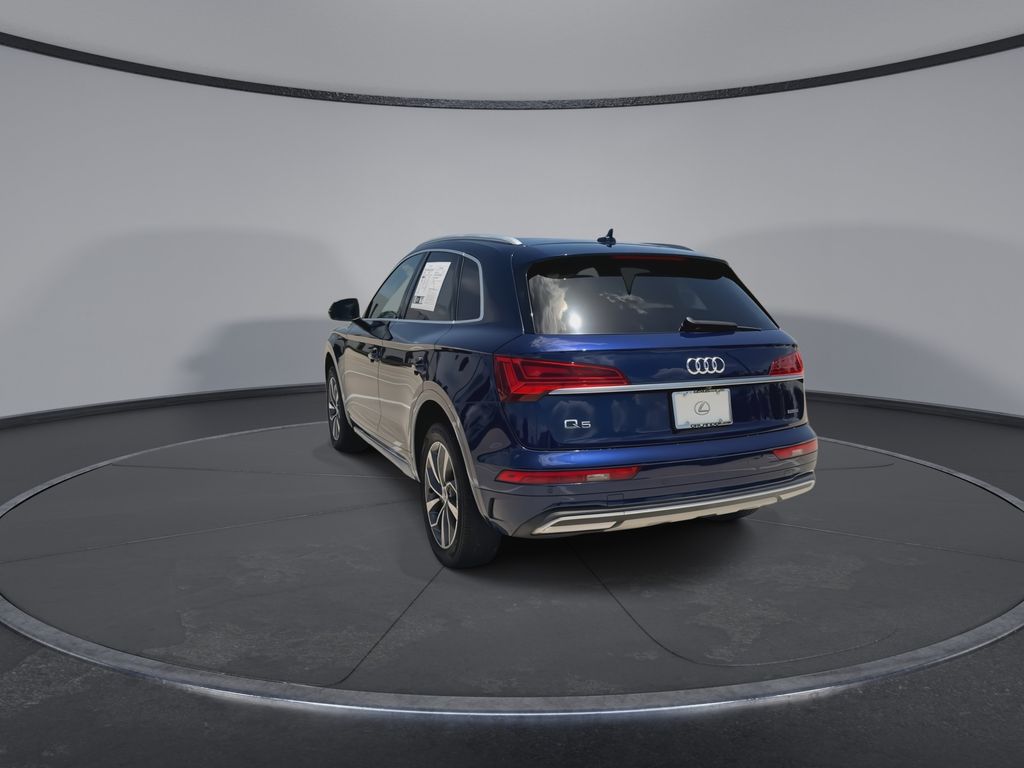 Thumbnail: 2021 Audi Q5 - 7