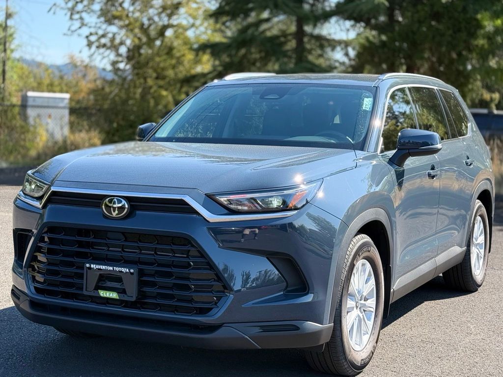 2024 Toyota Grand Highlander Hybrid XLE AWD