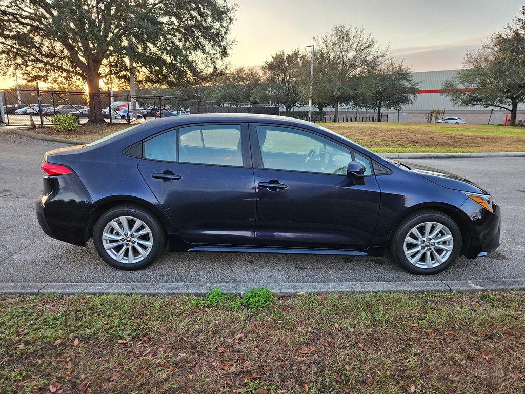 2023 Toyota Corolla LE 6