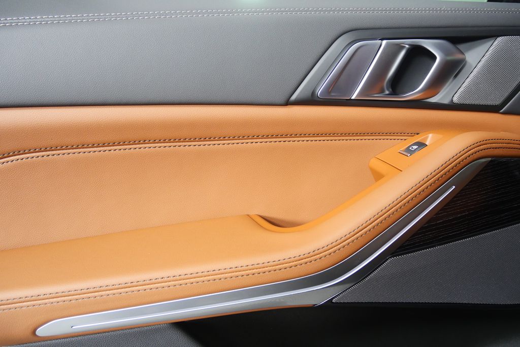 Thumbnail: 2026 BMW X5 - 14