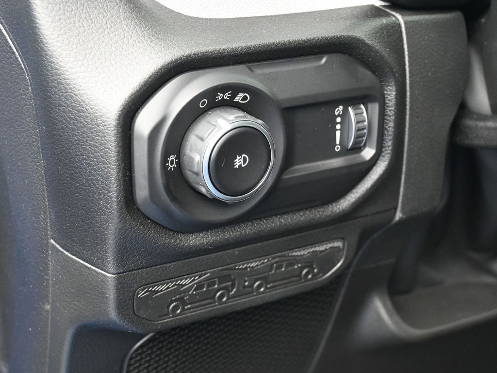 New 2026 Hydro Blue Pearl Coat Jeep Sport image 16