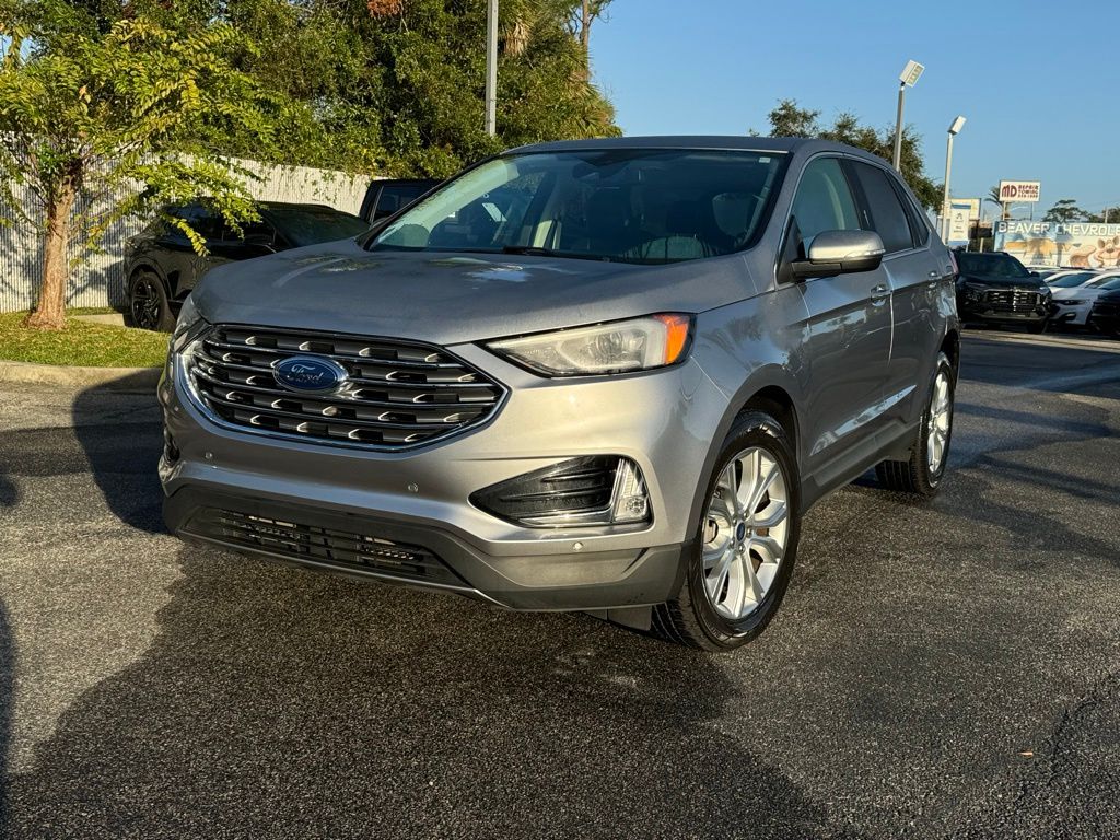 2022 Ford Edge Titanium 4