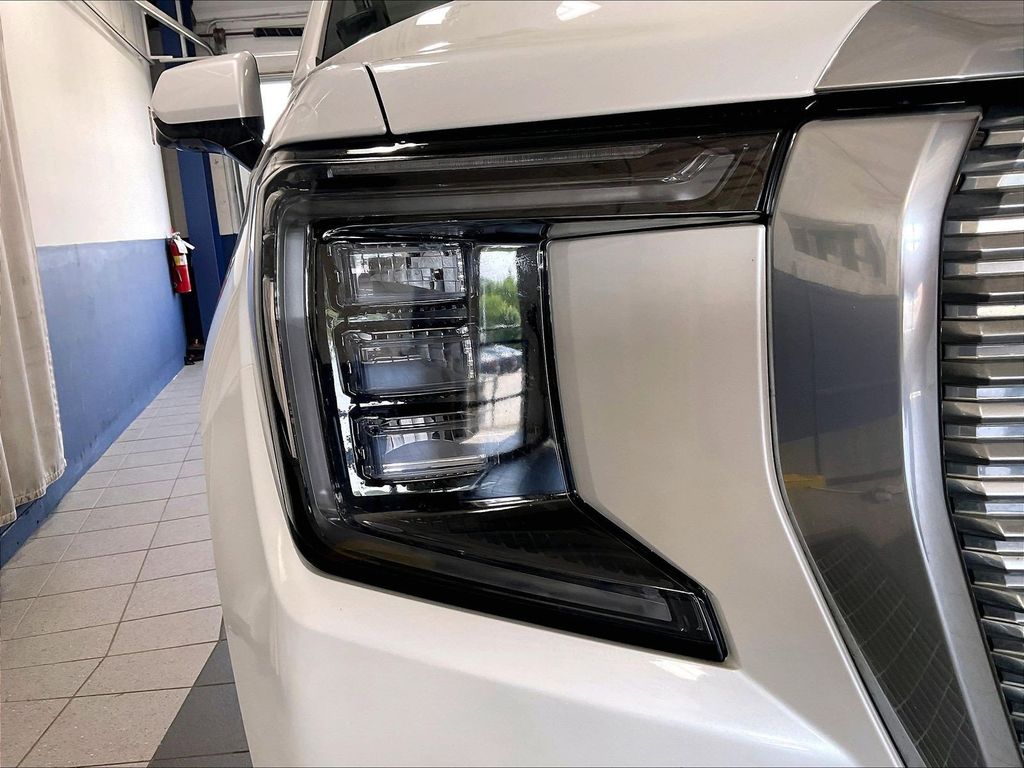 2024 GMC Yukon — photo 34