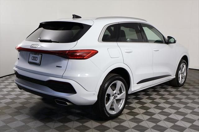 Thumbnail: 2025 Audi Q5 - 2