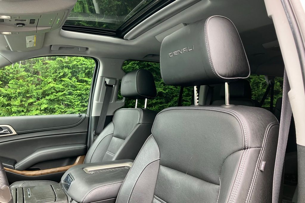 Thumbnail: 2020 GMC Yukon XL - 4