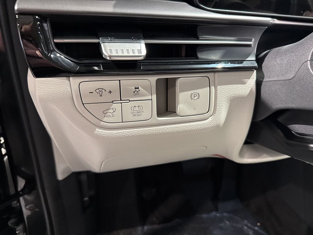 New 2026 Black Kia EX image 12