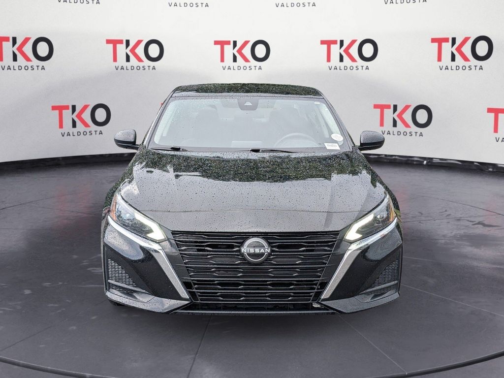 Used 2024 Nissan Altima Sedan