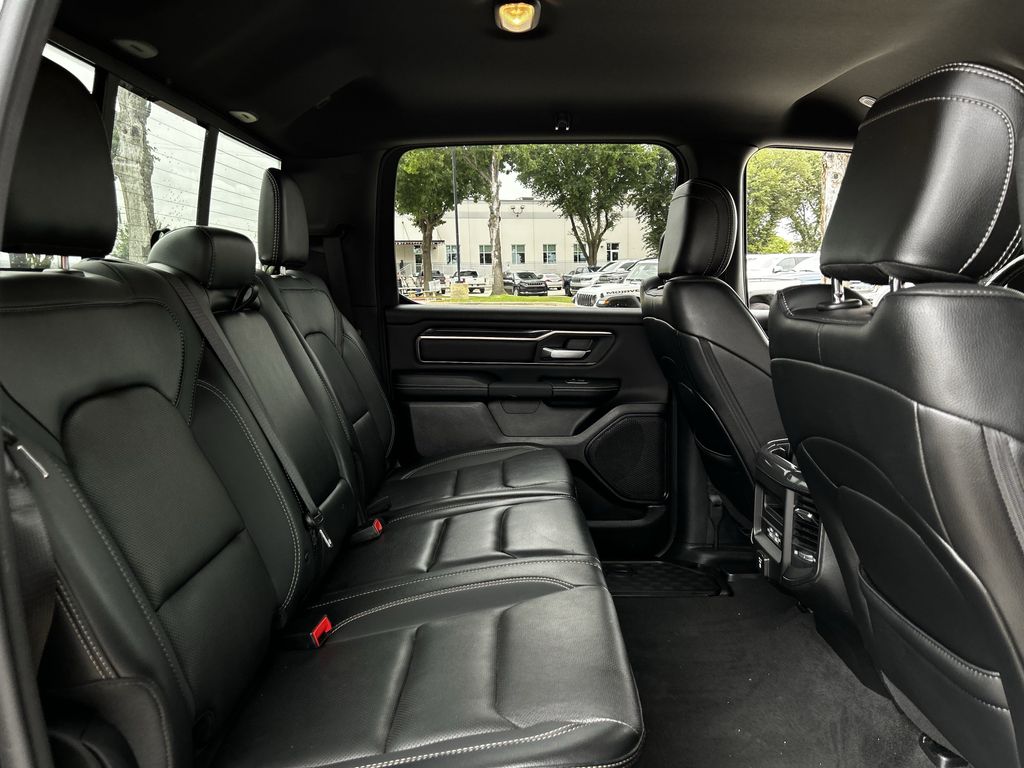 car-gallery-32