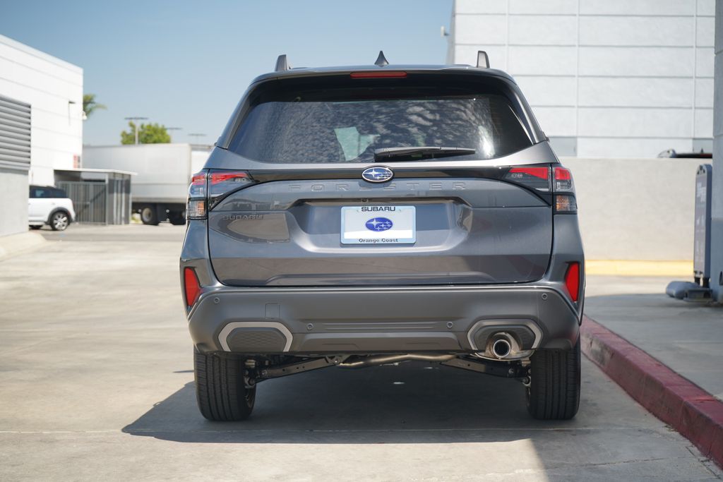 2025 Subaru Forester Limited 4