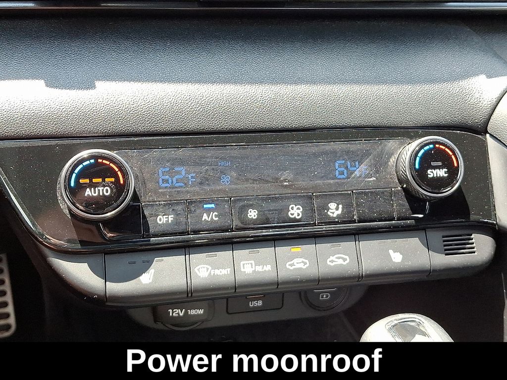 Thumbnail: 2021 Hyundai Elantra - 17