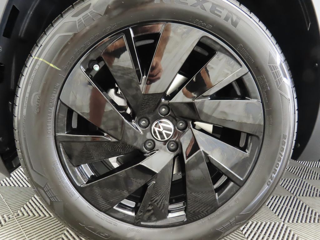 Thumbnail: 2026 Volkswagen Atlas - 30