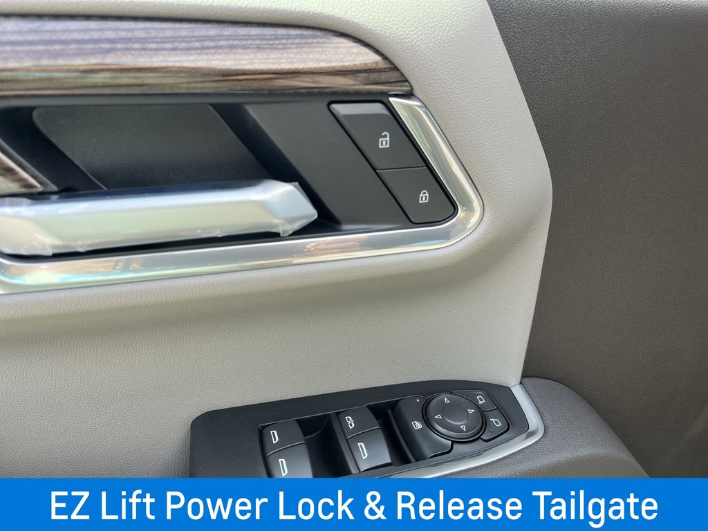 2025 Chevrolet Silverado 1500 LT Trail Boss photo