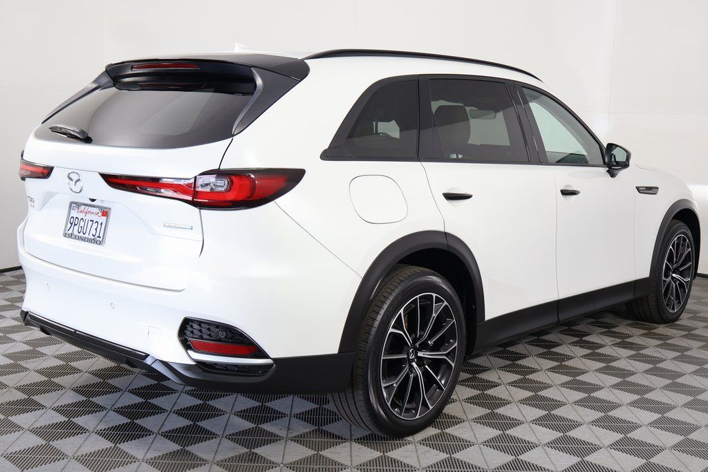 Thumbnail: 2025 Mazda CX-70 - 5