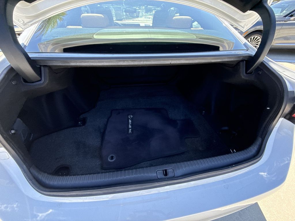 Thumbnail: 2022 Lexus RC - 13