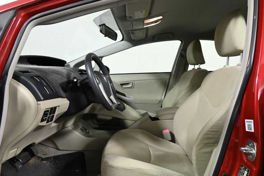 Thumbnail: 2011 Toyota Prius - 3