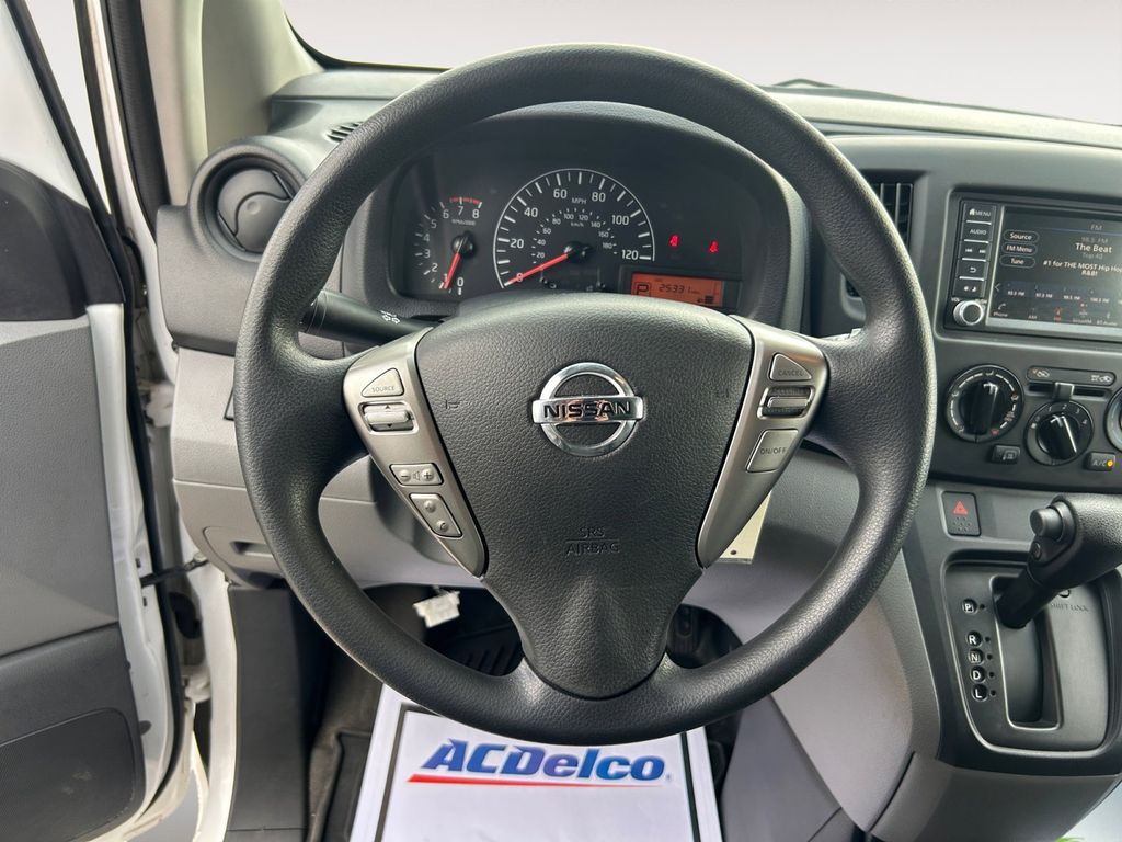 Used Car 2020 Nissan Nv200  Sv For Sale Under $20,000 In Floresville, Texas