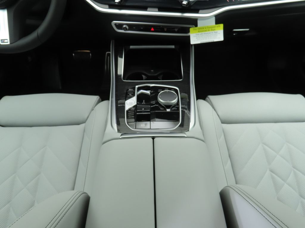 Thumbnail: 2026 BMW X5 - 16