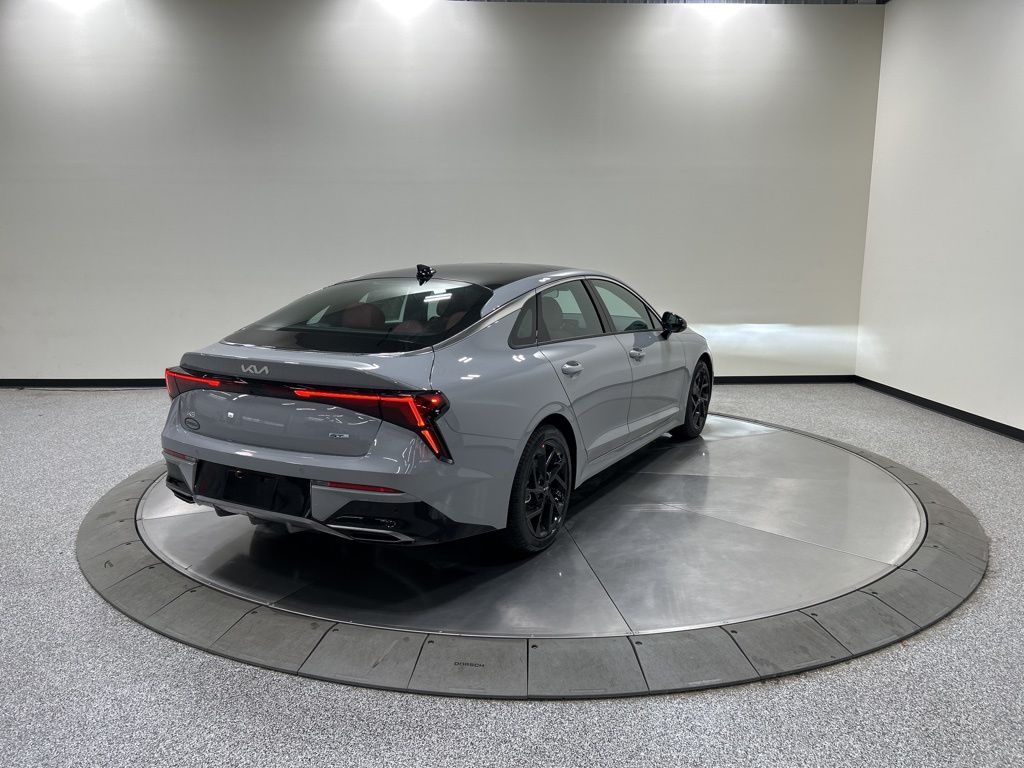 new 2026 Kia K5 car, priced at $33,070