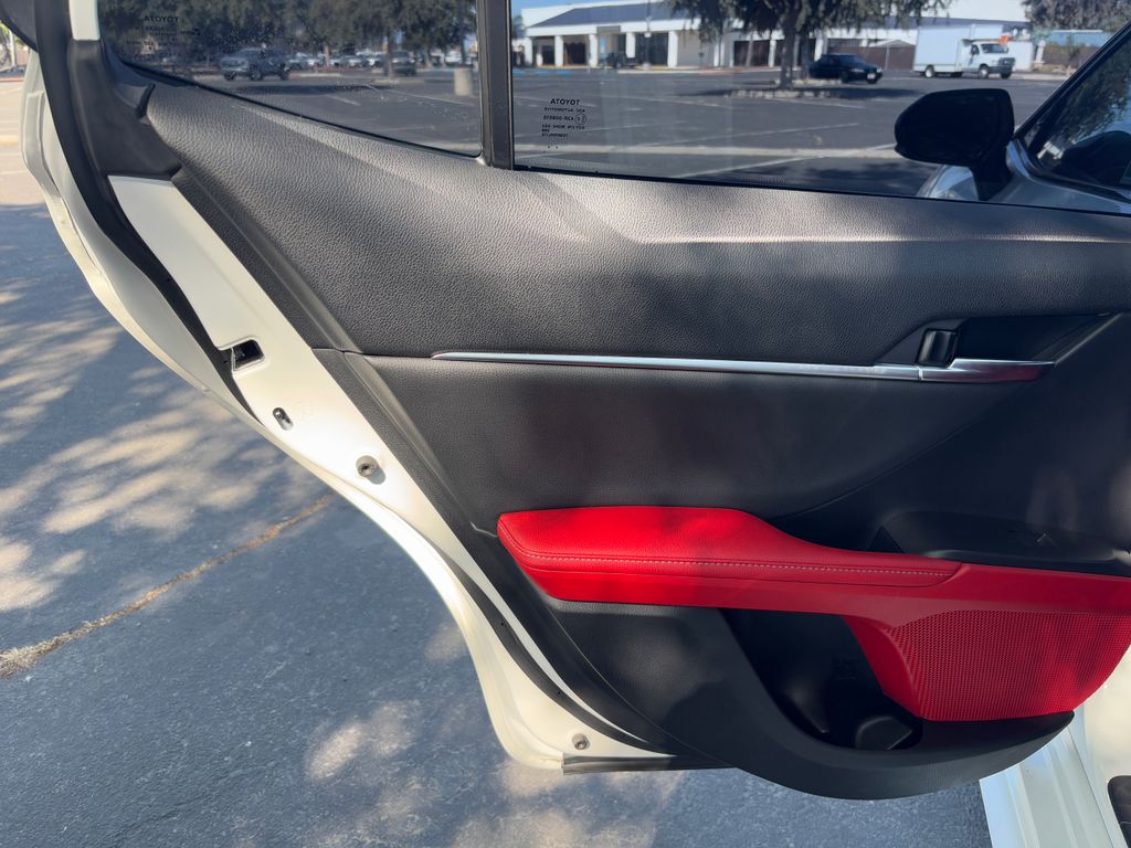 2022 Toyota Camry XSE 29