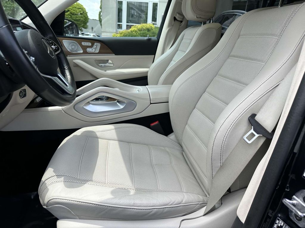 2022 Mercedes-Benz GLS 450 4MATIC 20