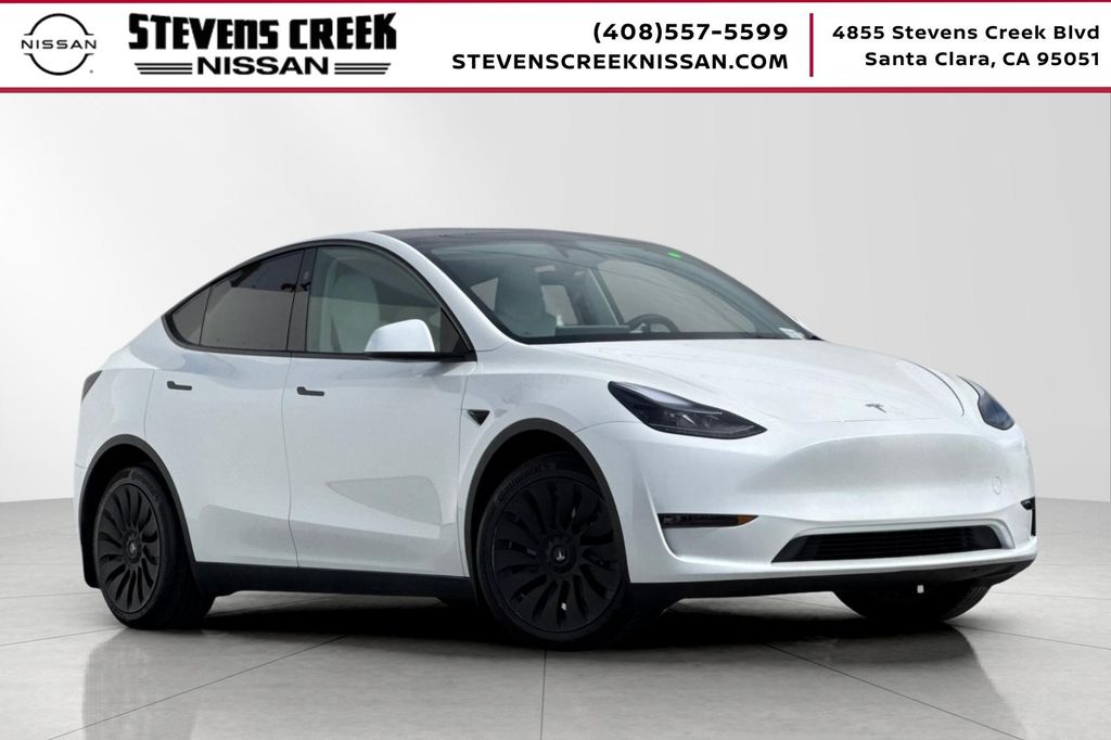 2024 Tesla Model Y Long Range AWD