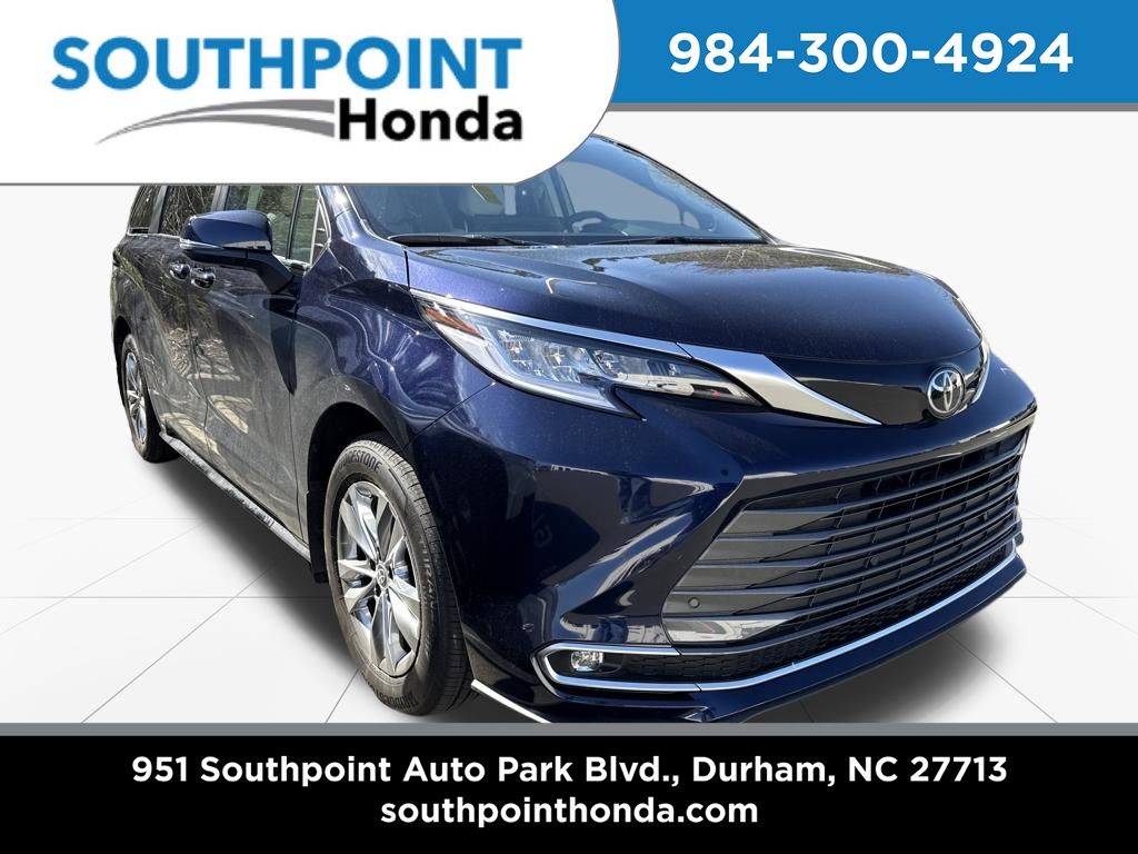 2026 Toyota Sienna Limited 7-Passenger AWD