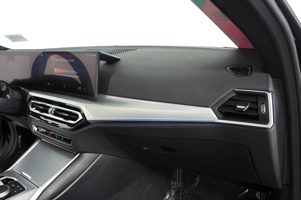 Thumbnail: 2023 BMW i4 - 14