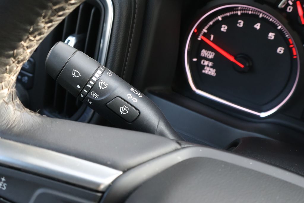 Thumbnail: 2022 Chevrolet Silverado 1500 - 27