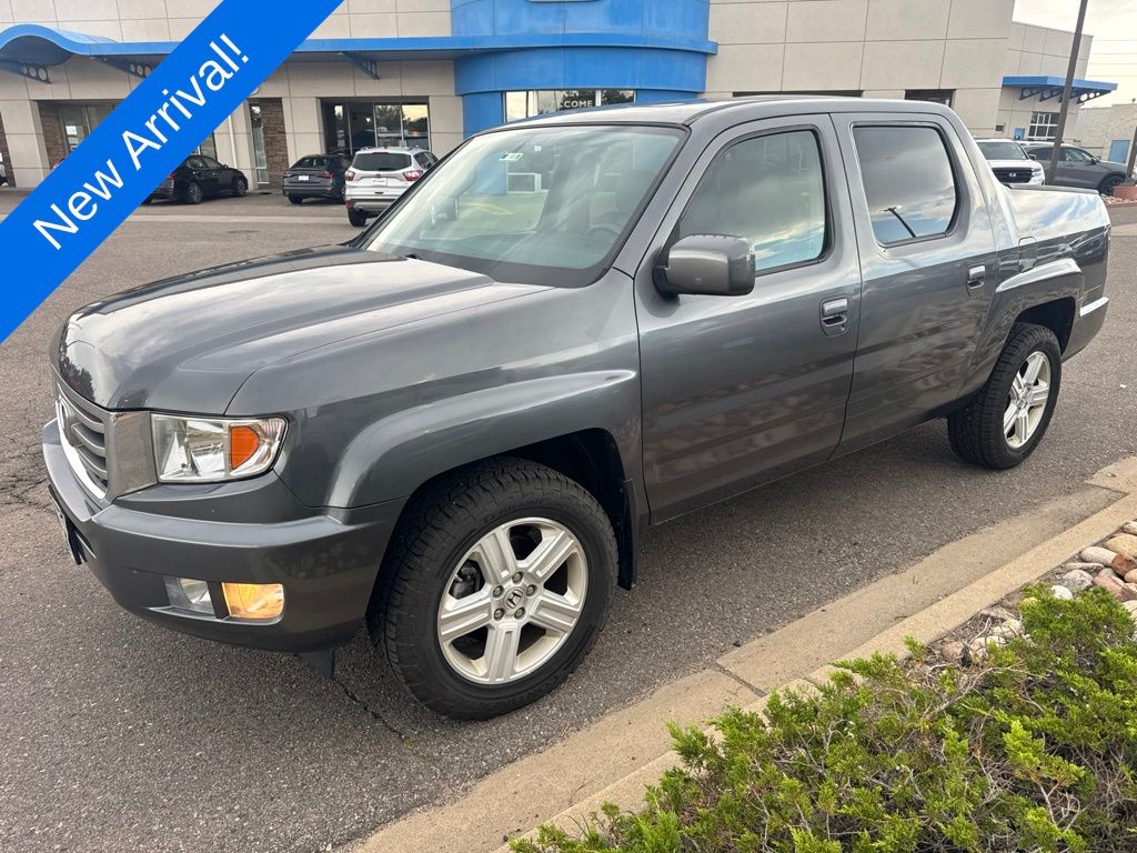 Gray 2013 Honda Ridgeline Pickup Truck Four-Wheel Drive 5-Speed Automatic