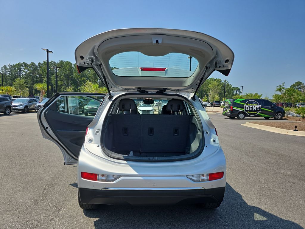 2021 Silver Ice Metallic Chevrolet Bolt EV Premier FWD Crossover