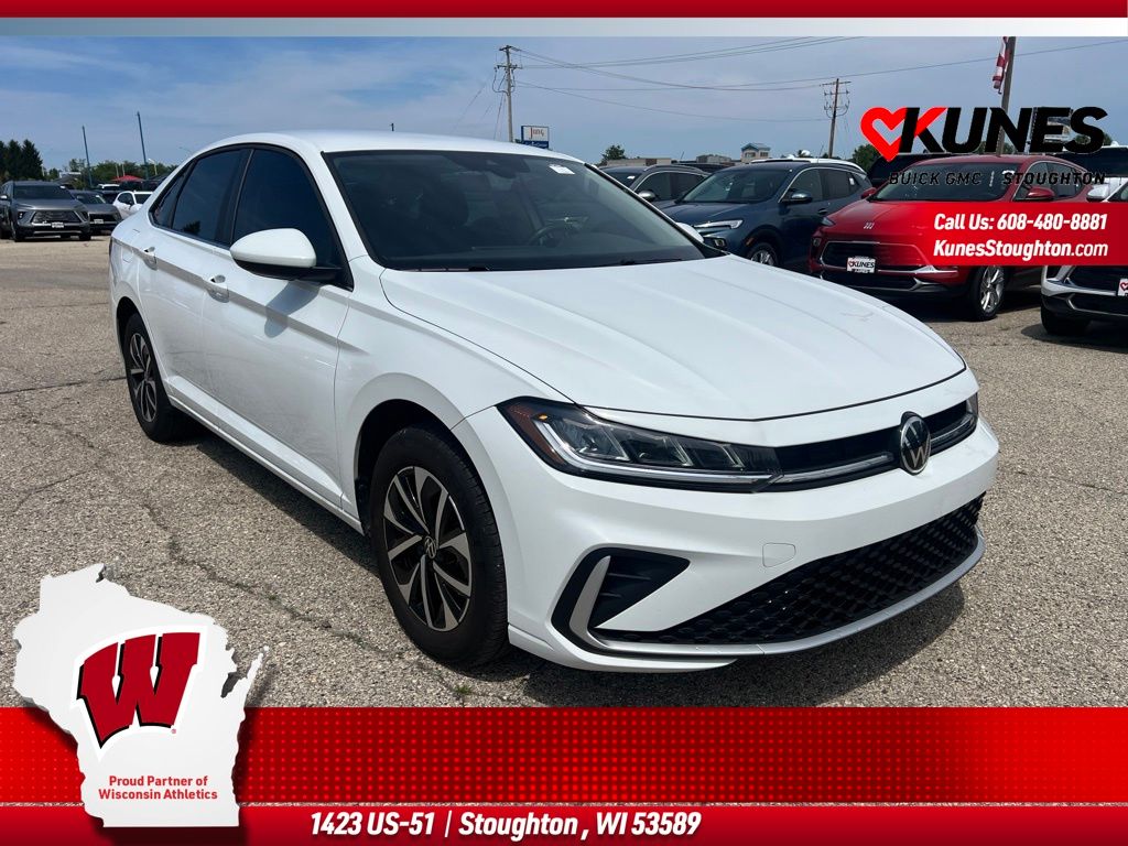 Pure White 2025 Volkswagen Jetta Sedan Front-Wheel Drive 8-Speed Automatic