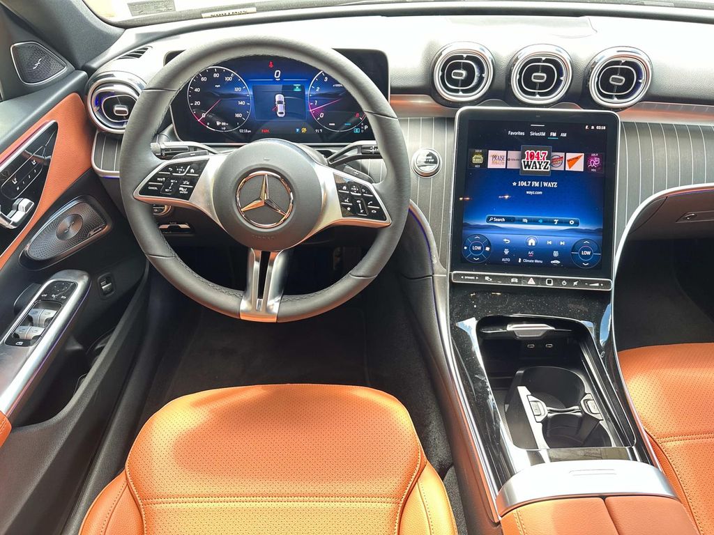 Thumbnail: 2025 Mercedes-Benz C-Class - 8
