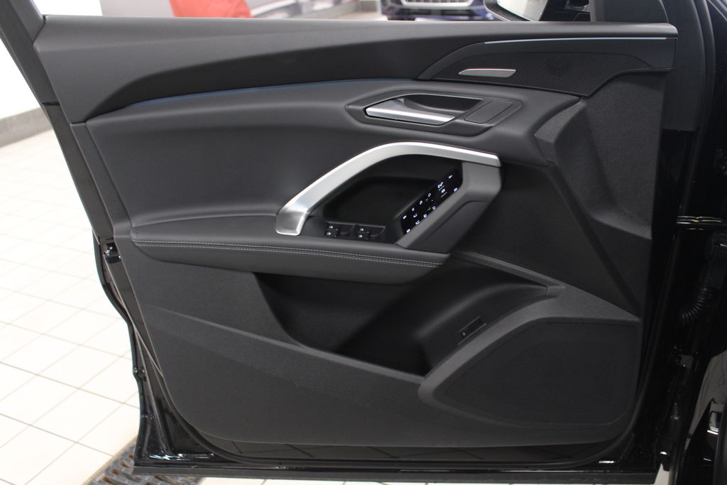 Thumbnail: 2026 Audi Q5 - 14
