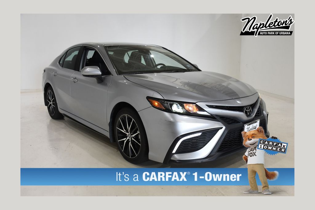 2024 Toyota Camry SE FWD