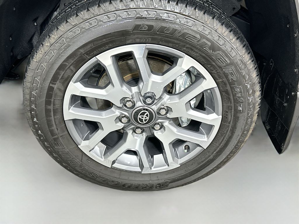 Thumbnail: 2025 Toyota Tundra - 31