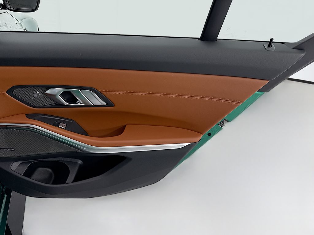 Thumbnail: 2027 BMW M3 - 26