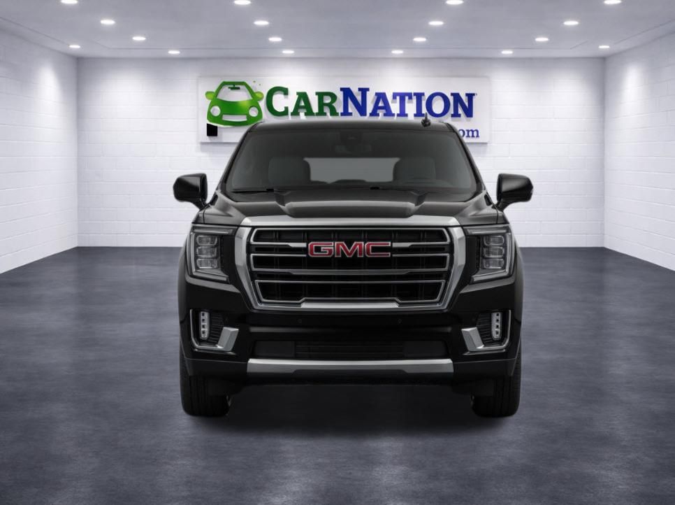 2021 GMC Yukon SLT - Image 2