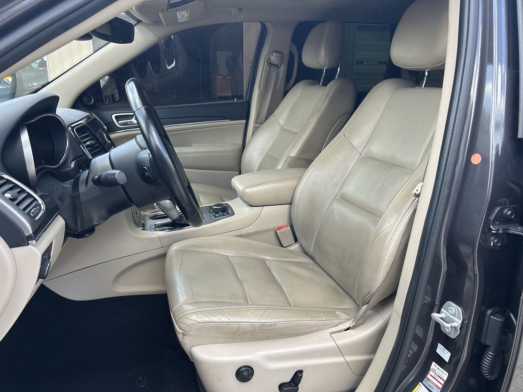 2021 Jeep Grand Cherokee Limited Gray at Mac Haik CDJR North Houston