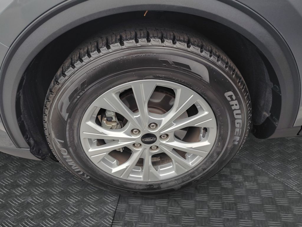 Used Car 2024 Ford Escape  Active For Sale Under $20,000 In Austin, Texas