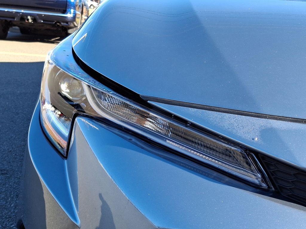 2020 Toyota Corolla LE 9