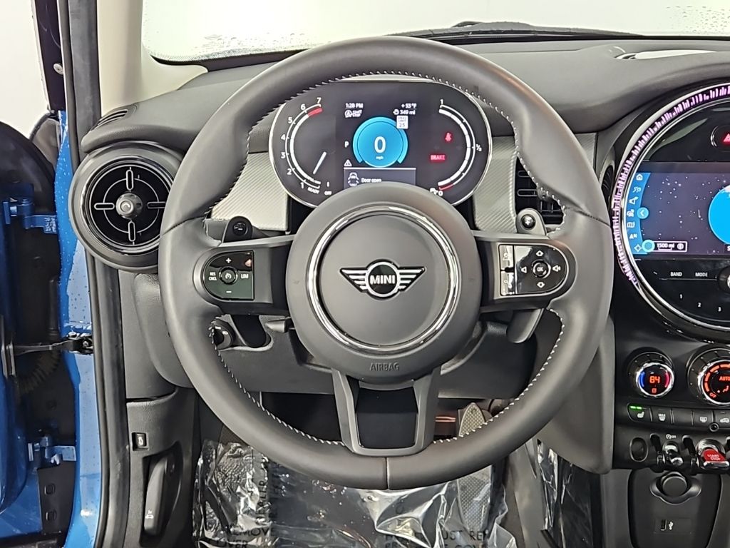 Thumbnail: 2024 MINI Cooper - 27