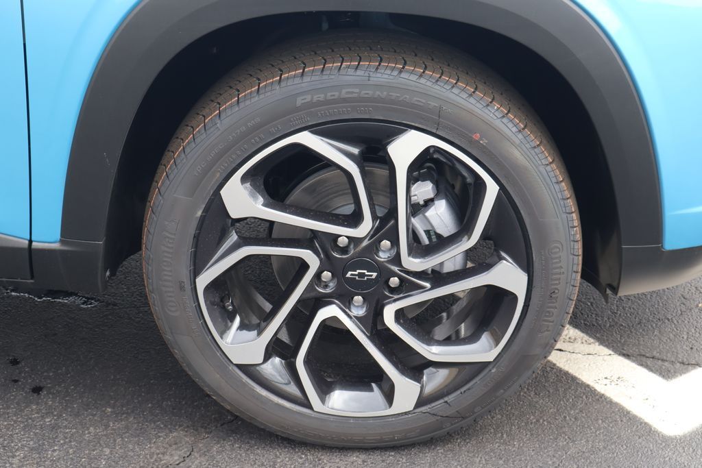 Thumbnail: 2026 Chevrolet Trax - 11