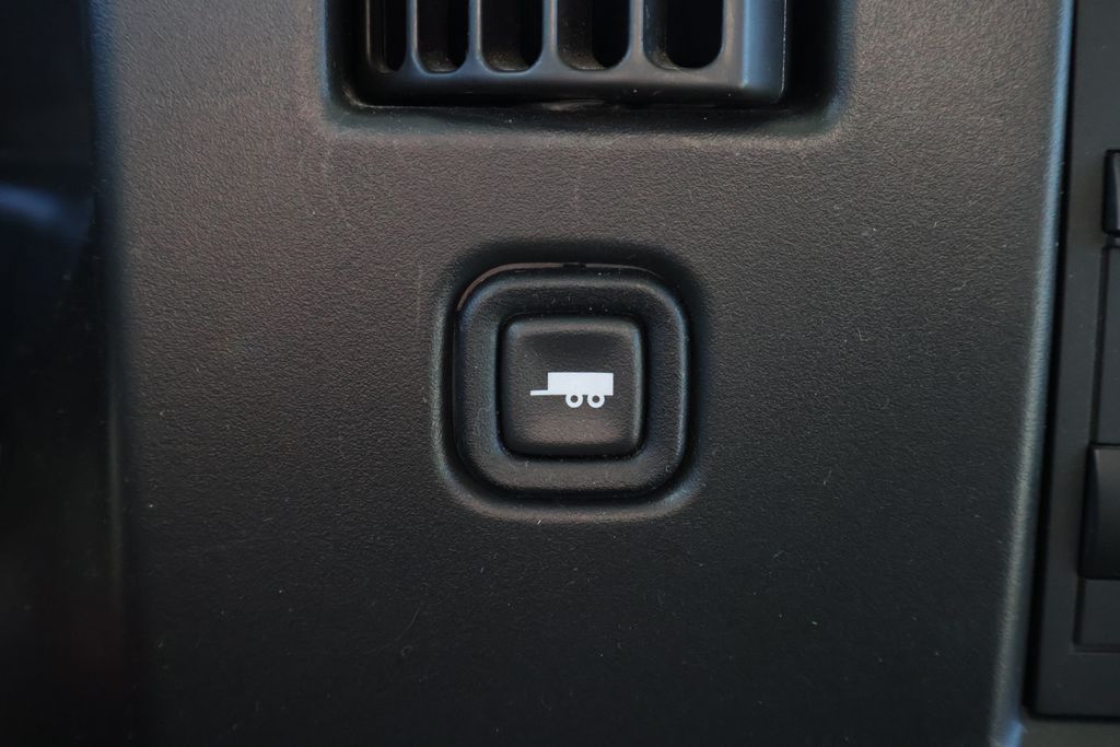 Thumbnail: 2022 Chevrolet Express - 26