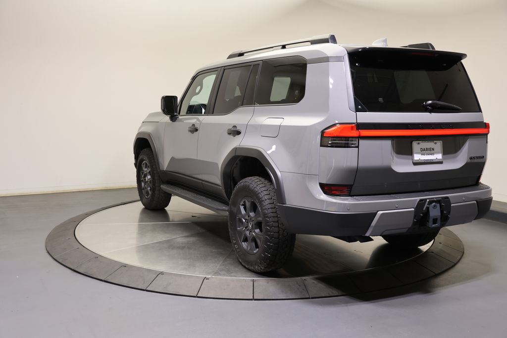 Thumbnail: 2025 Lexus GX - 3
