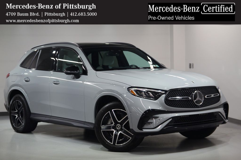 MANUFAKTUR Alpine Gray 2026 Mercedes-Benz GLC SUV / Crossover All-Wheel Drive 9-Speed Automatic