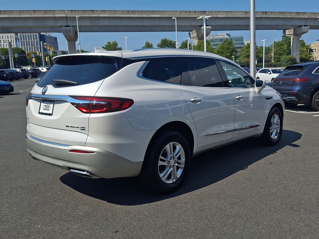 Thumbnail: 2018 Buick Enclave - 4