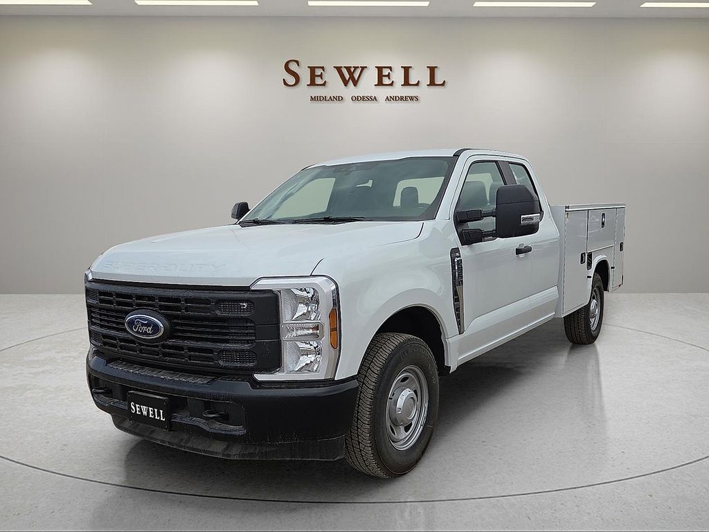 2025 Ford F-350SD XL